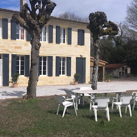リブルヌ Le Logis De L'Epinette Bed & Breakfast エクステリア 写真
